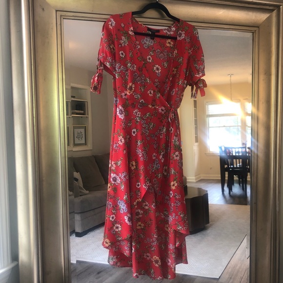 Forever 21 Wrap Dress - Picture 4 of 6